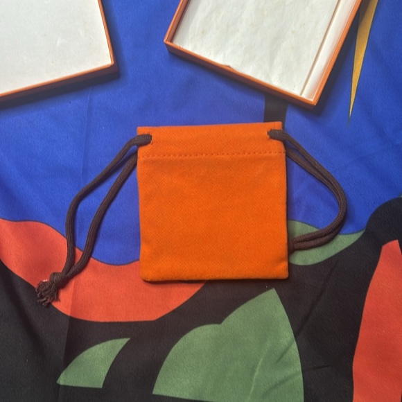 Authentic Preloved Hermes Box and Dust Bag for Jewelry - Picture 6 of 7